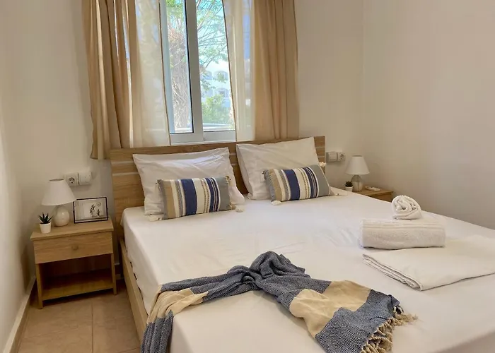 El Greco In Town, Walking Distance To The - No 15 İstanköy